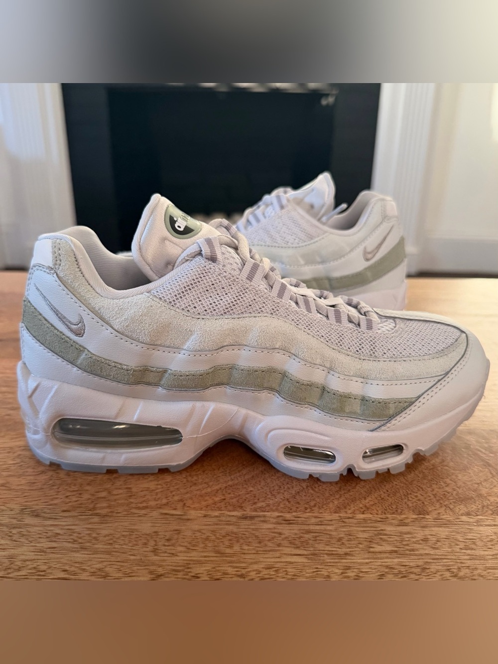 Nike Air Max 95 OG Photon Dust/Jade Horizon - Women’s Size 7 - (IB6396-001)